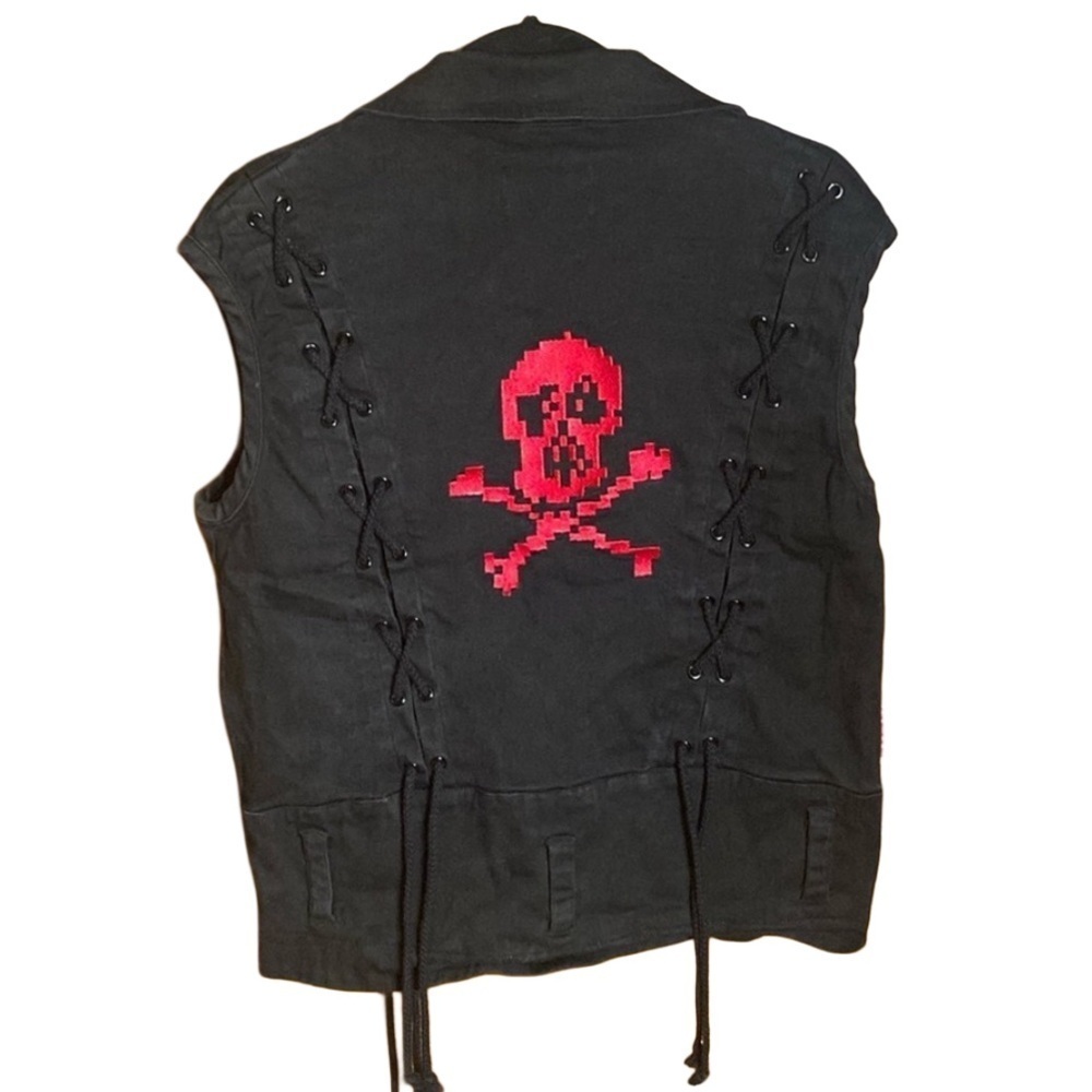 Tripp NYC Vest Man Vintage Black Goth Punk Cosplay Red Skull Unisex Rock vest